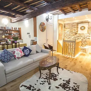  Apartment Porta Dipinta House Alta Italy